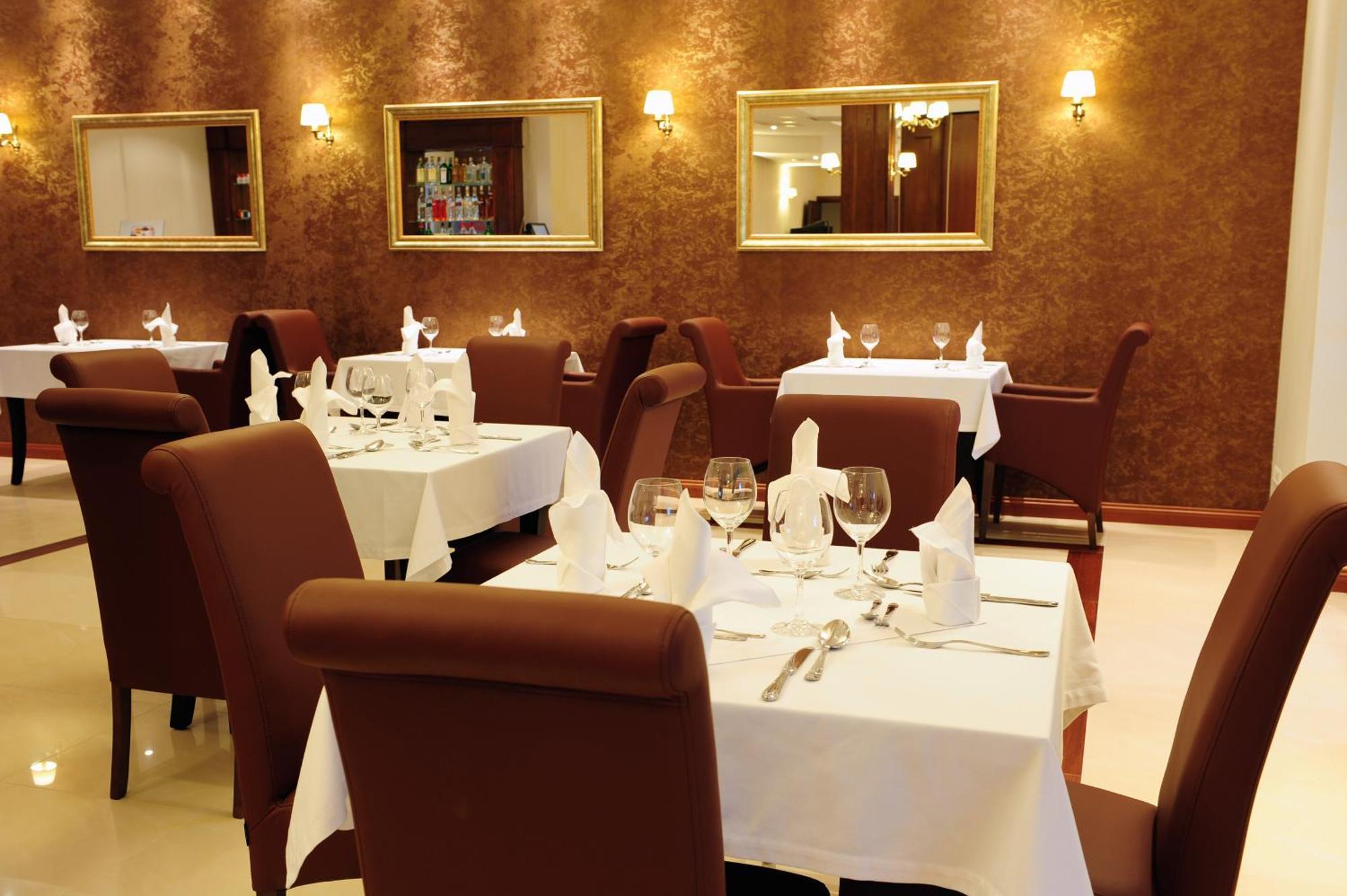 Hotel Kazimierski Zdroj Janowiec Ngoại thất bức ảnh